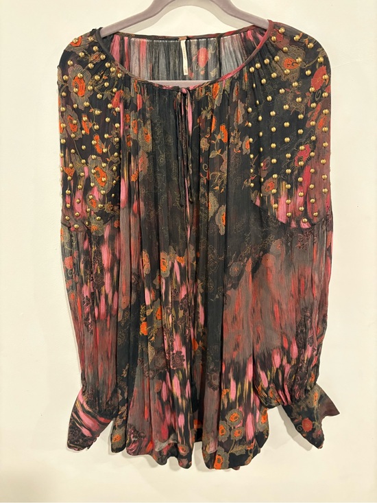 Free People Tops - Free People Beaded Shoulder Boho Top XL Flowy Tunic